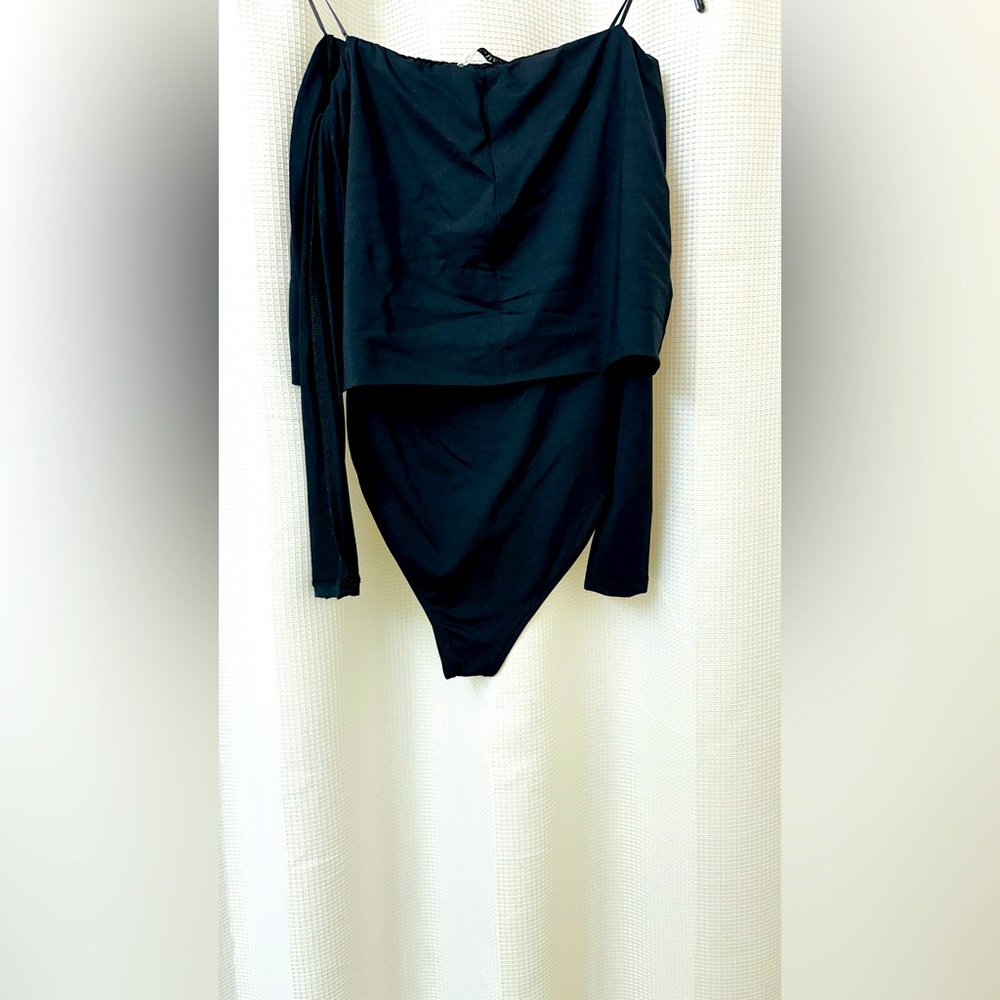 Zara black off the shoulder bodysuit